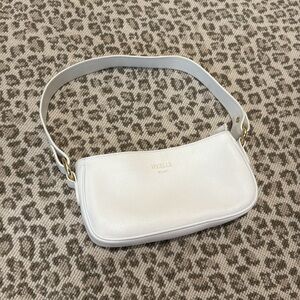 Vogelle leather purse